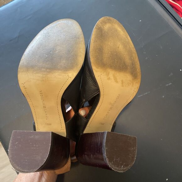 Tommy Hilfiger, Black Leather Block Heel, Open Toe Shoes, 8 1/2 - Picture 7 of 7